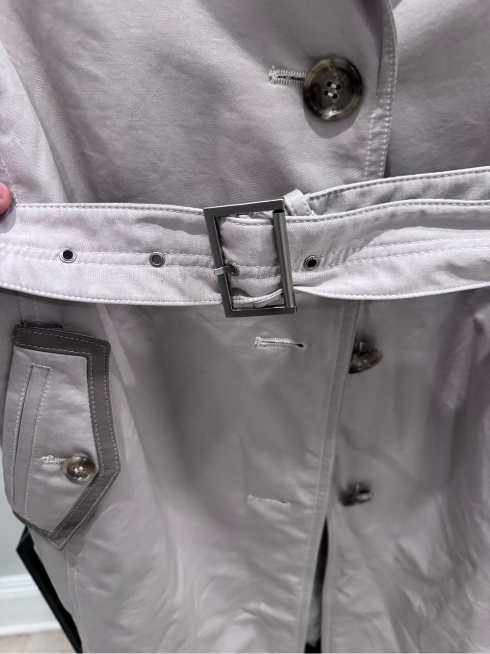 Light Beige Trench Coat with Belt - Picture 3 of 4